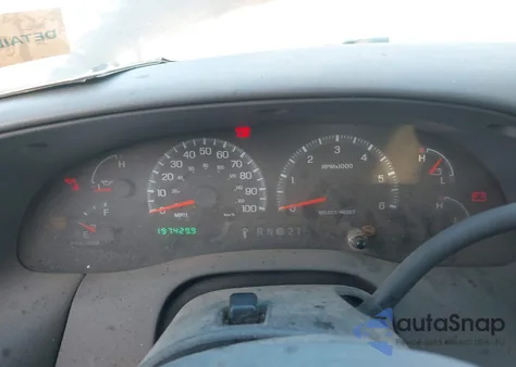 2000 Ford F-150 Lariat/Xl/Xlt из США, поврежденный, VIN 1FTRX08L5YKA94457